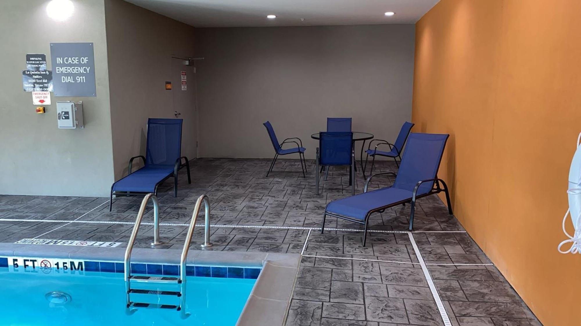La Quinta Inn & Suites By Wyndham Austin South Exteriör bild